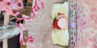 「いちごのタオルケーキ」ワークショップ開催しました★