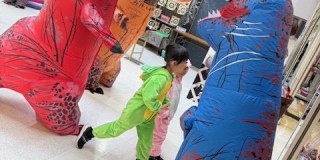 「恐竜deだるまさんが転んだ！」開催しました★