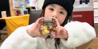 「不思議なキラキラボトルを作ろう♪」ワークショップ開催しました♪